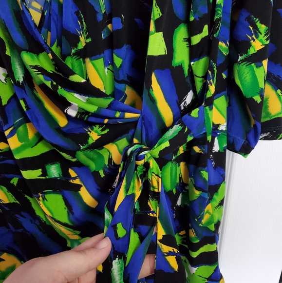 Faux wrap top with tie, plus size, bright colours - Picture 3 of 6